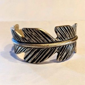 Rustic Cuff Bracelet Gold Tint Feather design Cuff Bangle